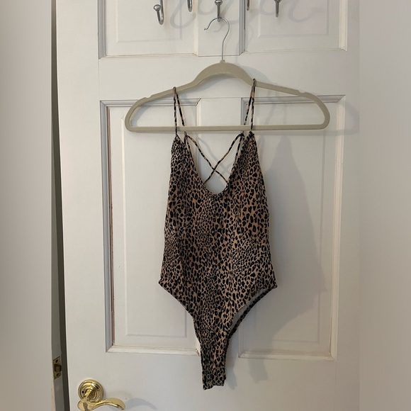 Forever 21 Tops - Forever 21 cheetah body suit